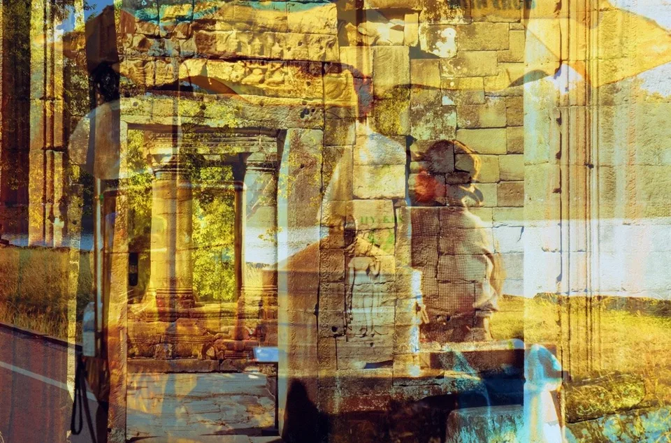 Le Marchand, double exposure by Capucine Frecciani, Cambodia series